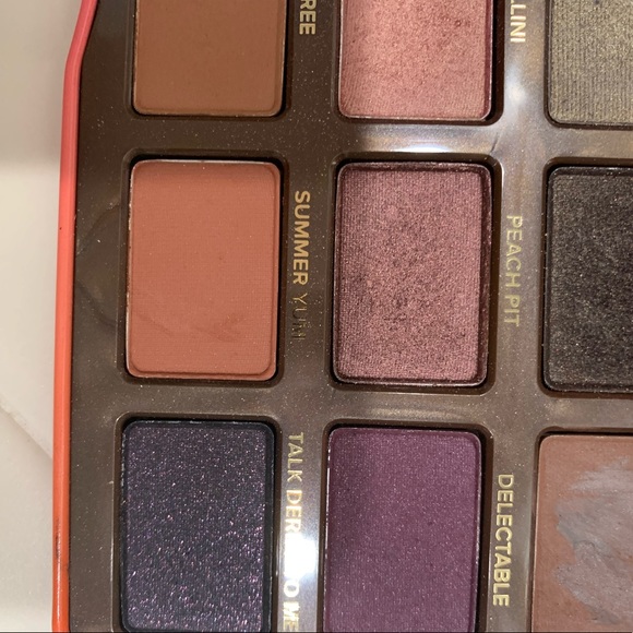Too Faced Peach eyeshadow palette - Picture 5 of 7